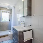 La By Interhome *