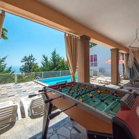 La By Interhome * Lovran