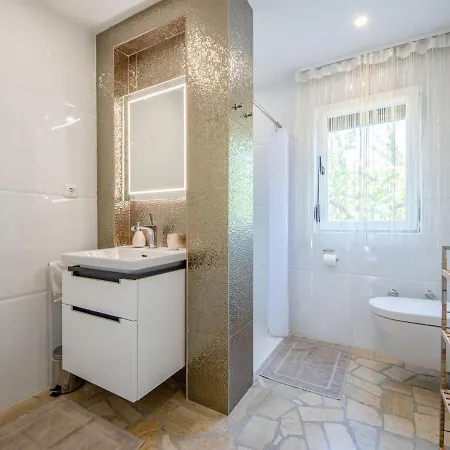 Ferienhaus La By Interhome