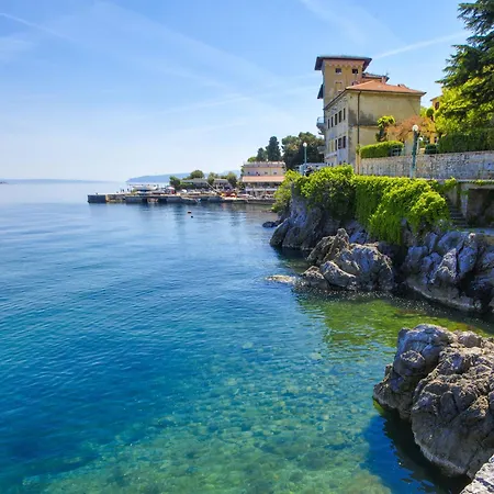 Ferienhaus La By Interhome Lovran